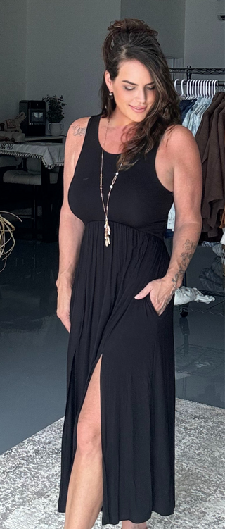 THE CHIC DRESS
